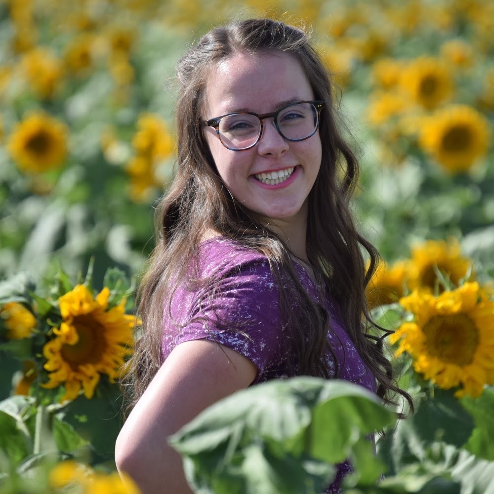 Meet your Posher, Caylee